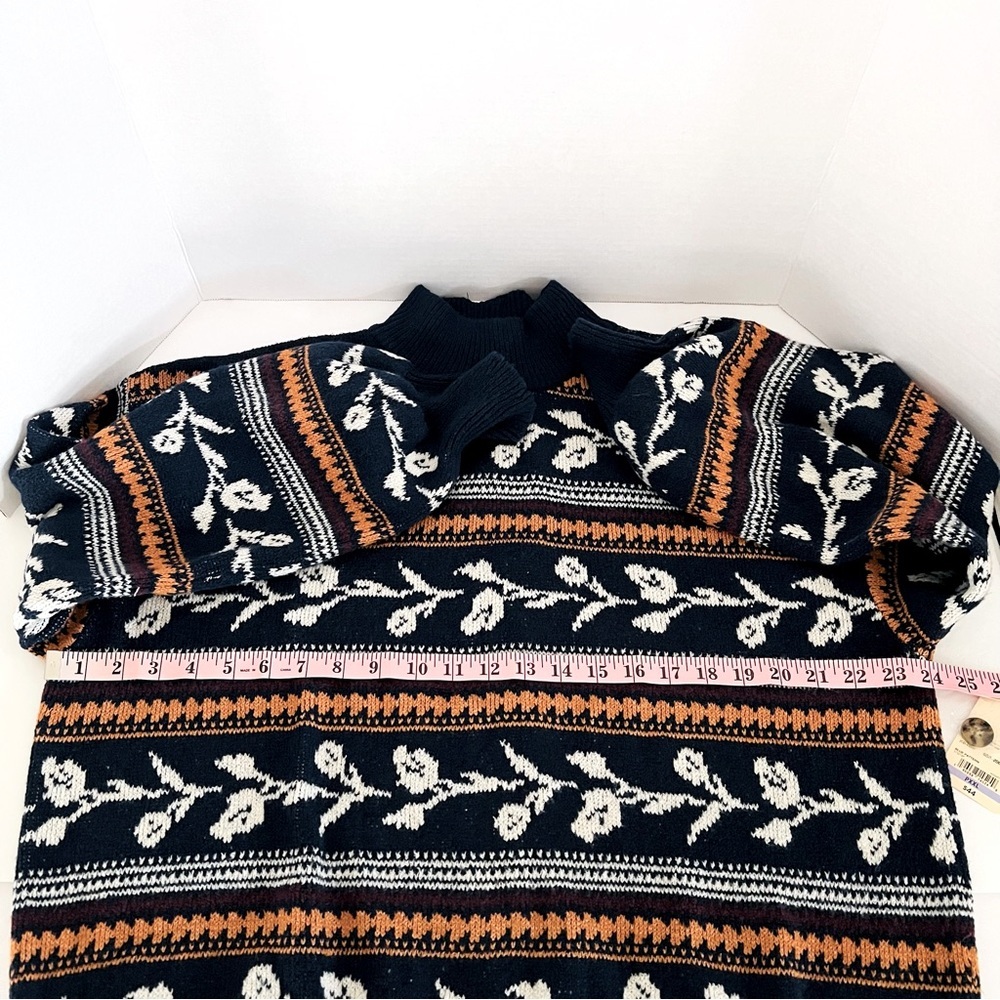 St John’s Bay Back‎ Decorative Buttons Mock Neck Long Sleeves Pullover Sweater - Picture 9 of 15